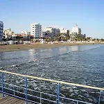 104 Excellent 2 Bed With Pool View, Ac & Gym! *