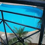 104 Excellent 2 Bed With Pool View, Ac & Gym! Lägenhet