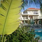 104 Excellent 2 Bed With Pool View, Ac & Gym! Lägenhet Perivolia