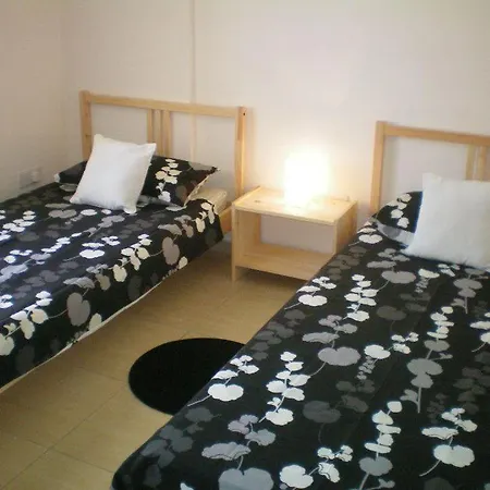 Apartment 104 Excellent 2 Bed With Pool View, Ac & Gym! Perivolia