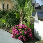 104 Excellent 2 Bed With Pool View, Ac & Gym! Apartment