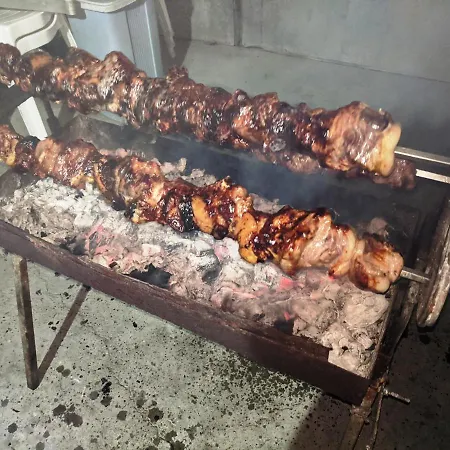 Lägenhet 104 Excellent 2 Bed With Pool View, Ac & Gym! Perivolia