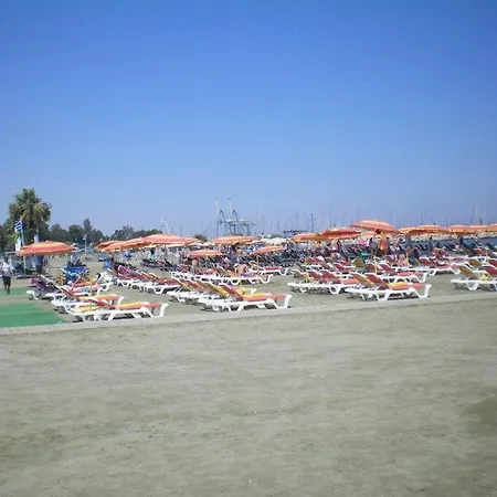 104 Excellent 2 Bed With Pool View, Ac & Gym! Appartement *