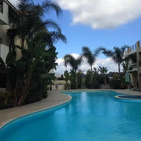 Lägenhet 104 Excellent 2 Bed With Pool View, Ac & Gym!