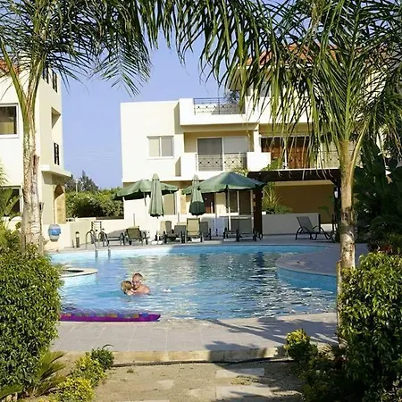 Lejlighed 104 Excellent 2 Bed With Pool View, Ac & Gym! *