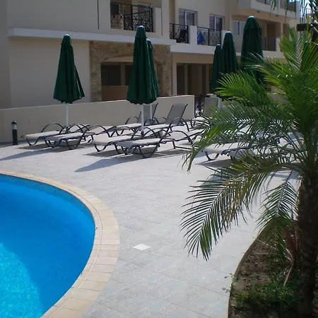 104 Excellent 2 Bed With Pool View, Ac & Gym! * Perivólia