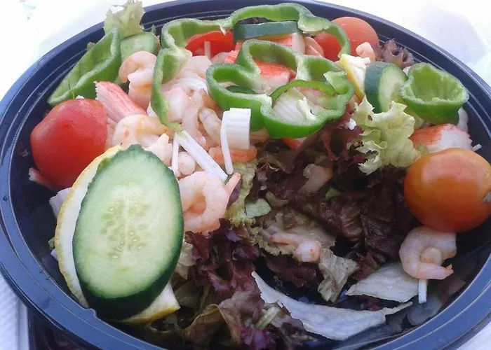 104 Excellent 2 Bed With Pool View, Ac & Gym! *