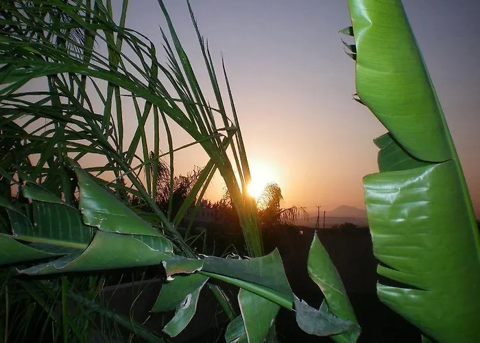 104 Excellent 2 Bed With Pool View, Ac & Gym! アパート