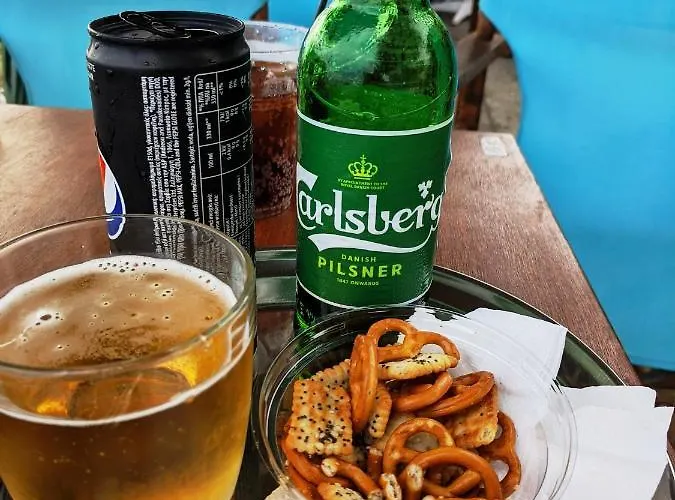 104 Excellent 2 Bed With Pool View, Ac & Gym! ペリヴォリア