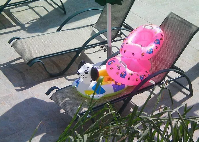 104 Excellent 2 Bed With Pool View, Ac & Gym! アパート *