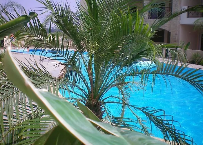 104 Excellent 2 Bed With Pool View, Ac & Gym! アパート *