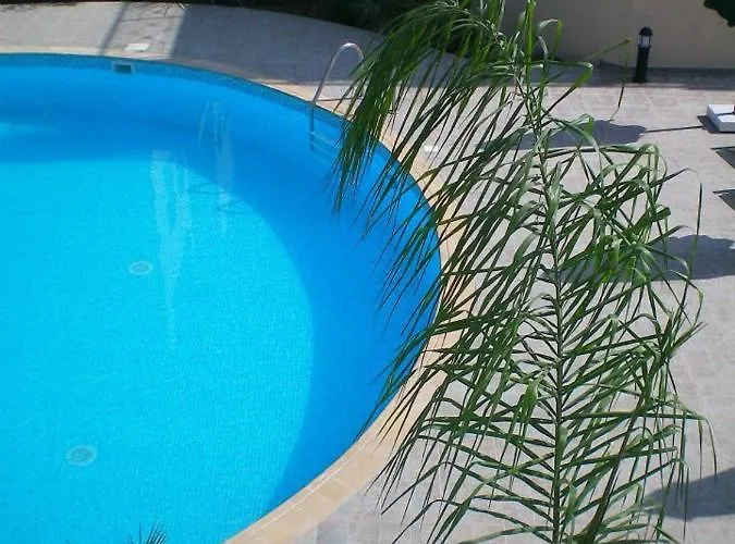 104 Excellent 2 Bed With Pool View, Ac & Gym! アパート *