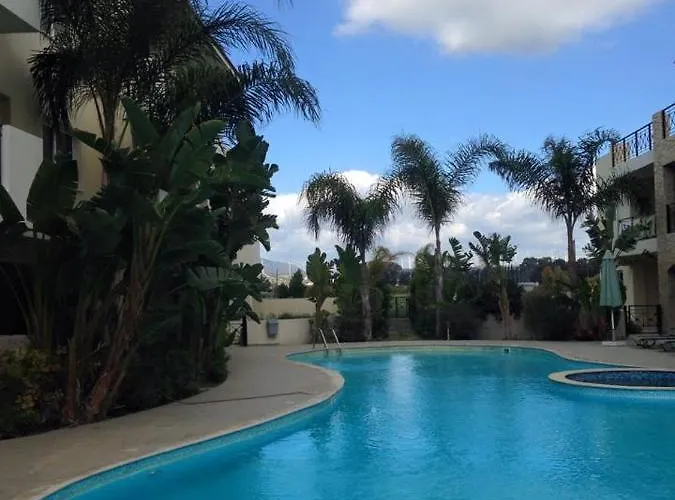 Lejlighed 104 Excellent 2 Bed With Pool View, Ac & Gym!
